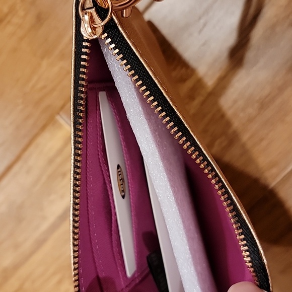 Fossil Metallic Zip Clutch - Picture 7 of 7